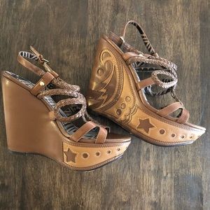 •JESSICA SIMPSON• Brown Wedge Heels